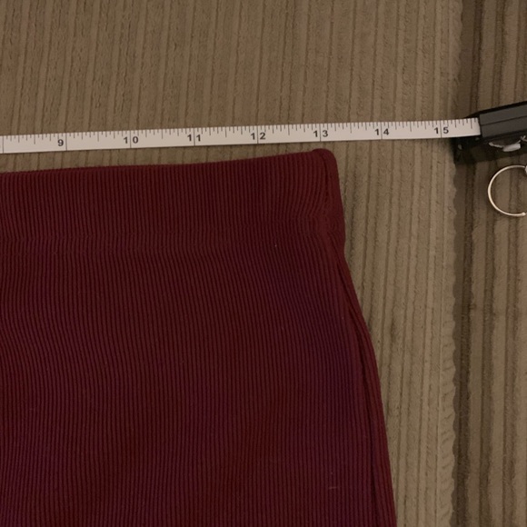 Stretchy pencil skirt - Picture 4 of 7